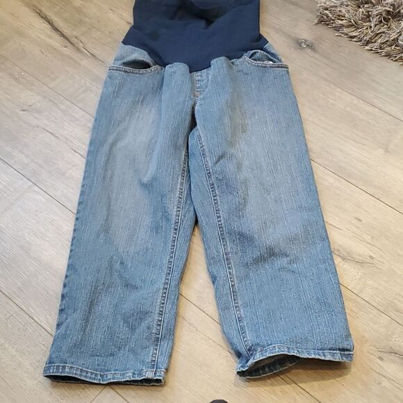 Maternity Cropped Jeans  - Picture 1 of 4